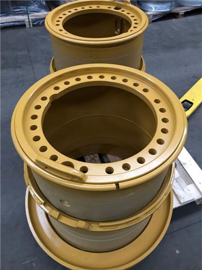 Global Wheel Consult - Earthmoving wheels available ex stock Belgium